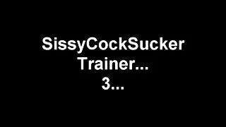 Bombasse brune sexy en mamies vieilles jeans courts suce et branle une bite forte
