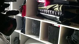 Petite milf nues vieilles japonaise Aya Kisaki dans une vidéo de sexe amateur asiatique
