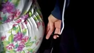 nymphe aux cheveux raides nozomi vieille femme toute nue kahara gémit tout en se faisant baiser en levrette