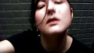 Séduisante black courbée sans vergogne se fait baiser en position de levrette vieilles grosses femmes nues