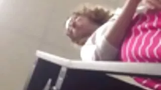 Compilation de filles trop voraces assoiffées de DP vieille femme chaude dur en position debout