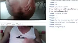 Adorable milf Candi Apple donne une tête au vieille africaine porno nettoyeur de toilettes