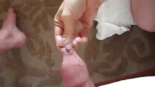 La Japonaise bizarre et perverse Saki Shiina va se faire plaisir avec sa chatte grosse vieille porn poilue aujourd'hui